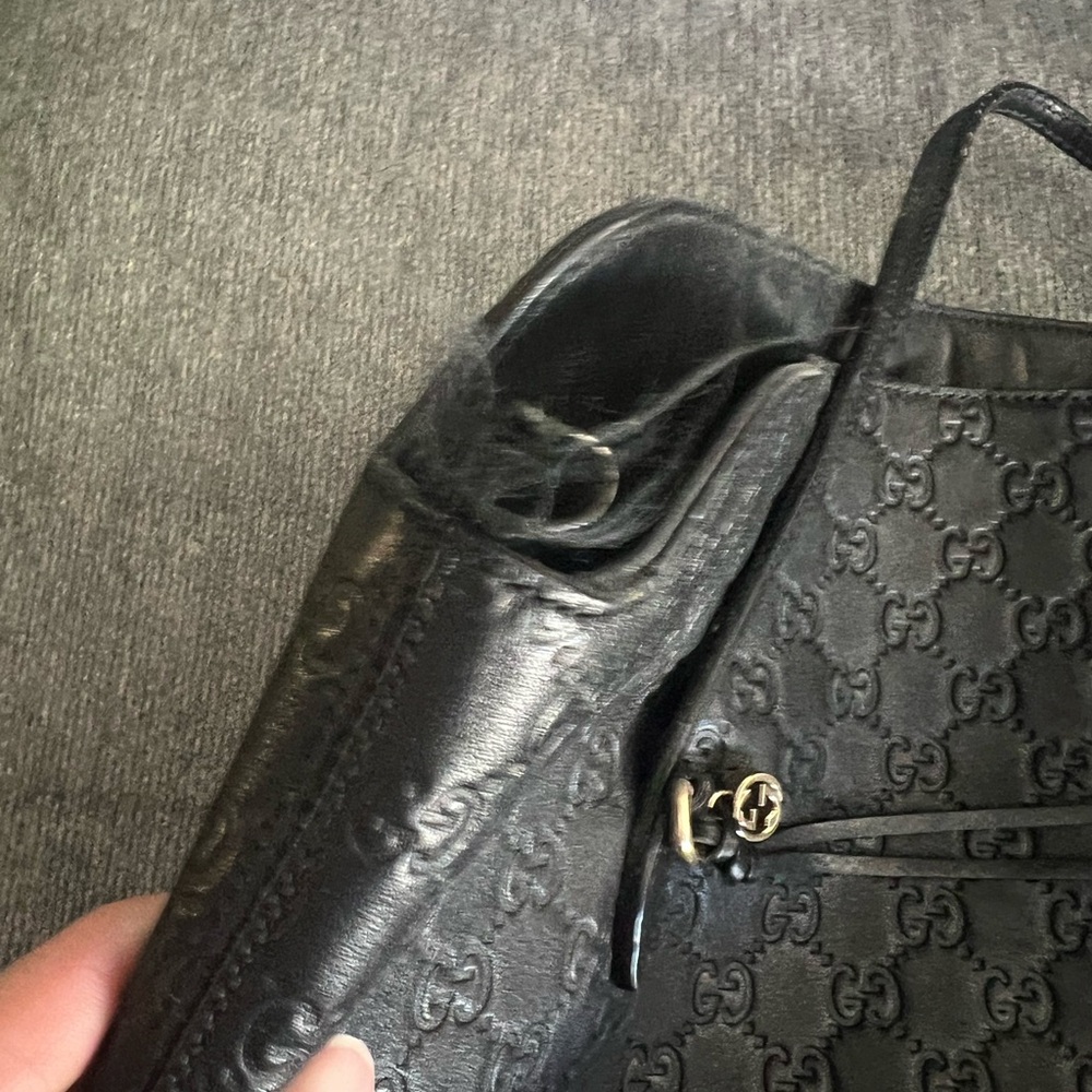 Gucci Black Signature Tote - Picture 2 of 6